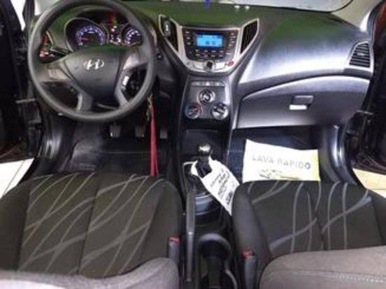 HYUNDAI HB20 1.0 COMFORT 12V FLEX 4P MANUAL HYUNDAI HB20 1.0 COMFORT 12V FLEX 4P MANUAL